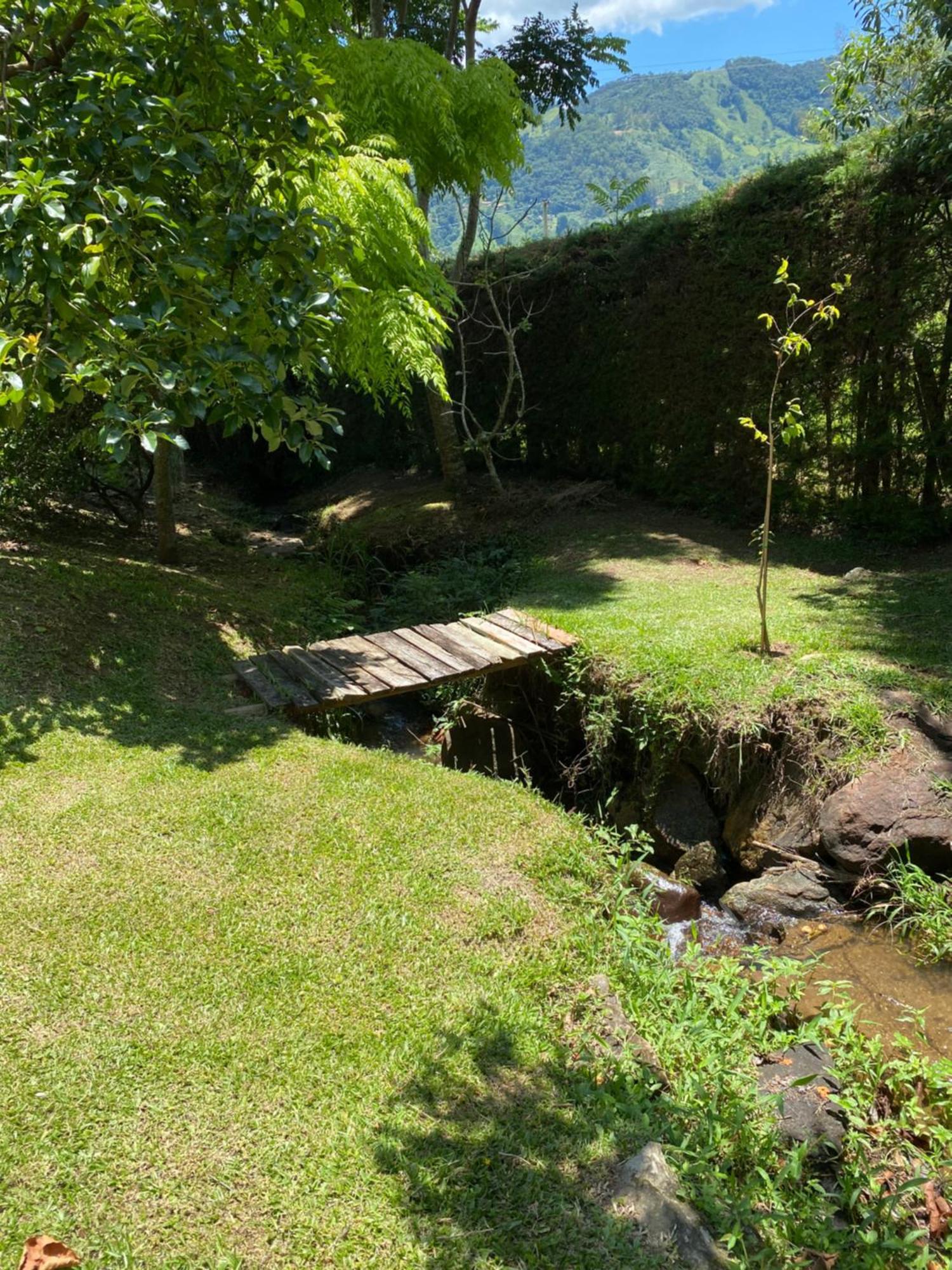Apartament Casa Na Montanha A 500 Metros Da Pedra Do Bau São Bento do Sapucaí Zewnętrze zdjęcie